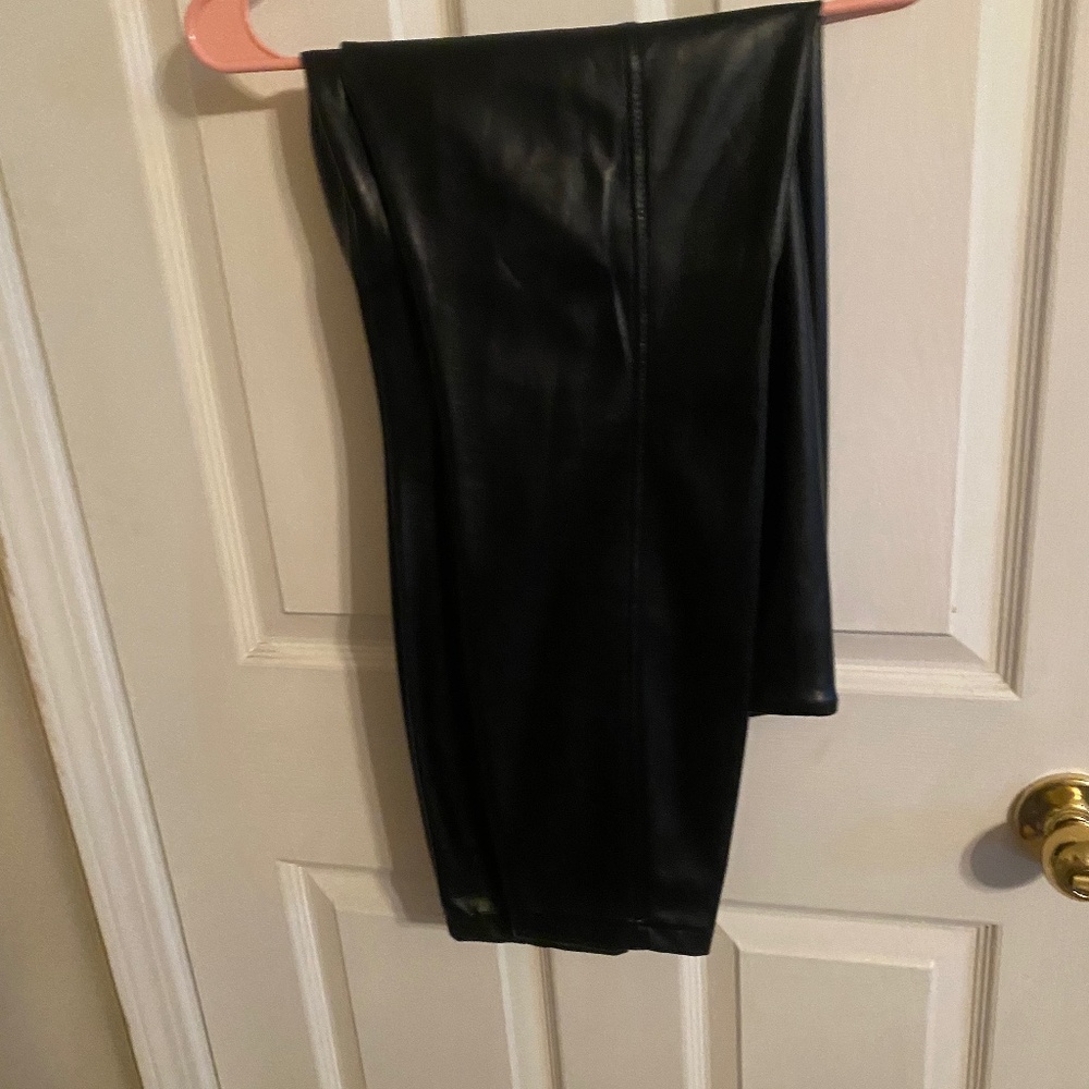 Leather leggings